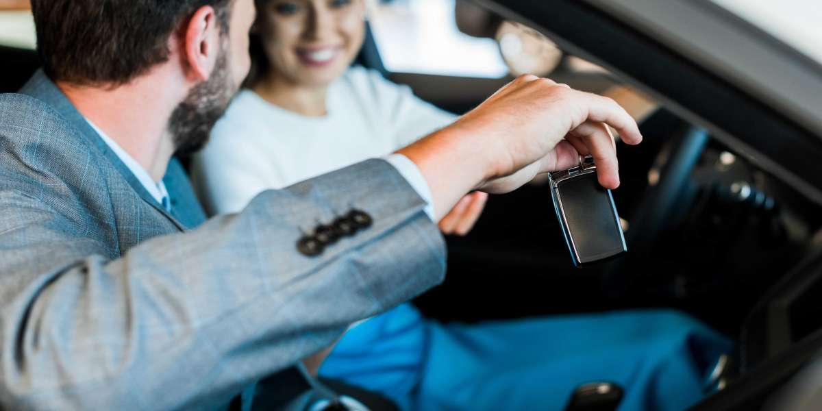 Guide To Online Car Driving Licence: The Intermediate Guide For Online Car Driving Licence