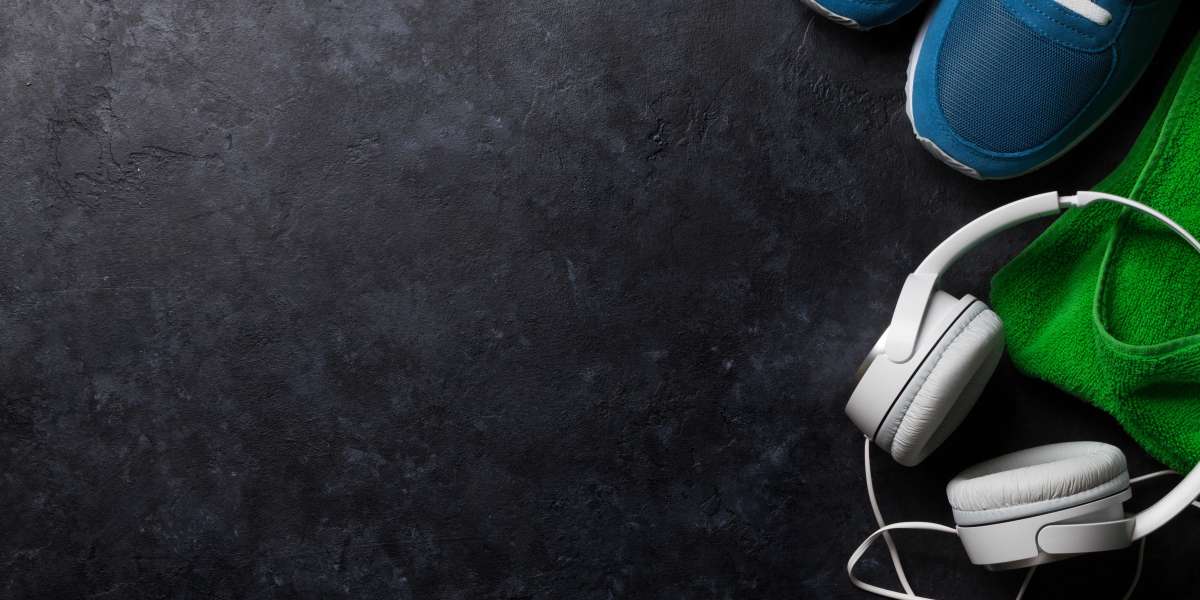 See What Head Phones Tricks The Celebs Are Using